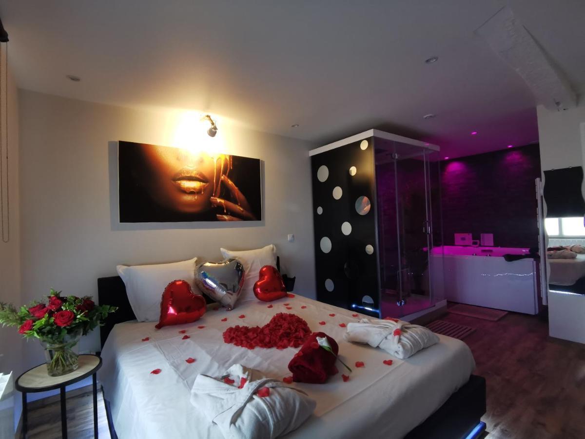 Spa Privatif Love Room, Le Hammam Et Bulles, Chez Nuits Chartraines Chartres Dış mekan fotoğraf