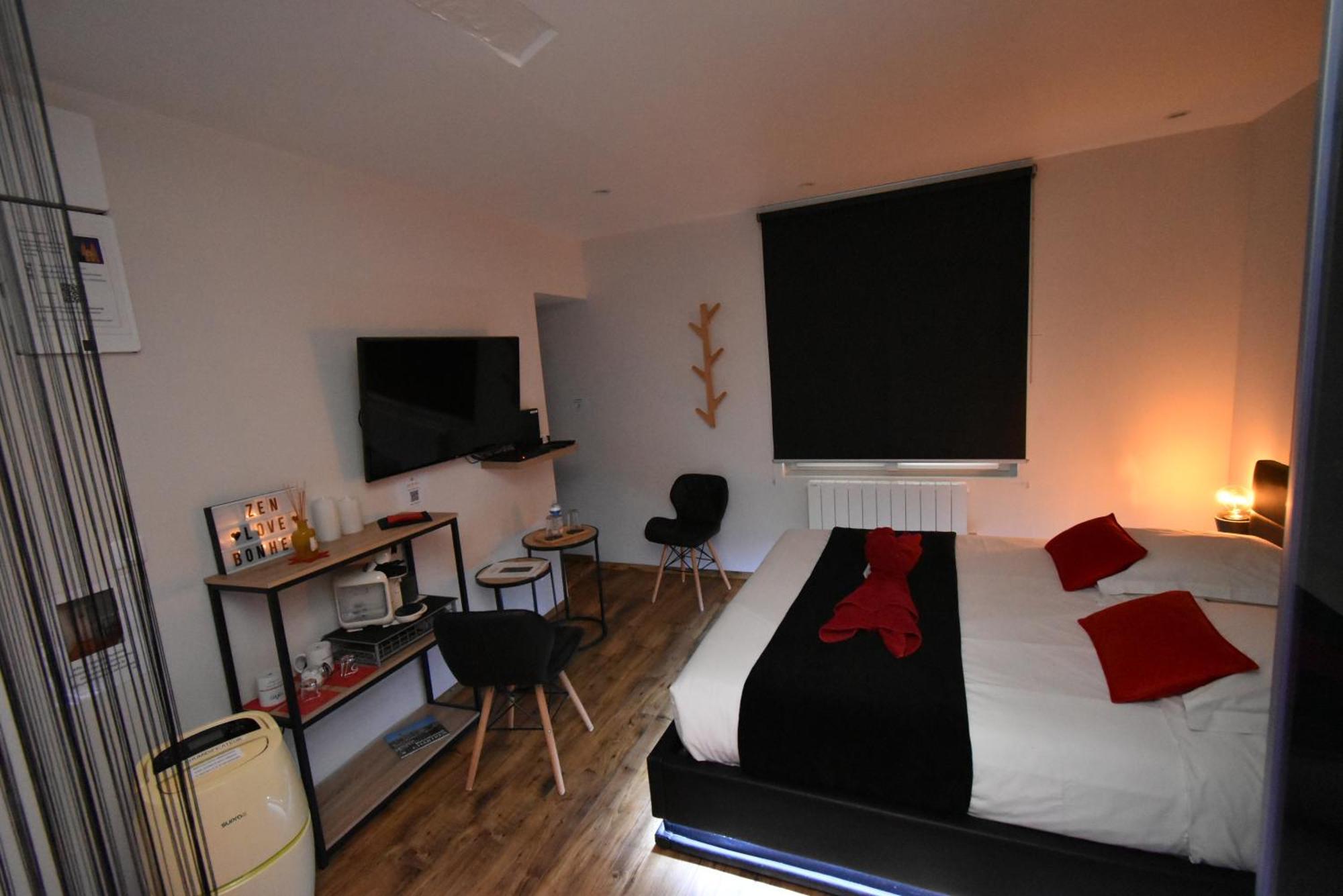Spa Privatif Love Room, Le Hammam Et Bulles, Chez Nuits Chartraines Chartres Dış mekan fotoğraf