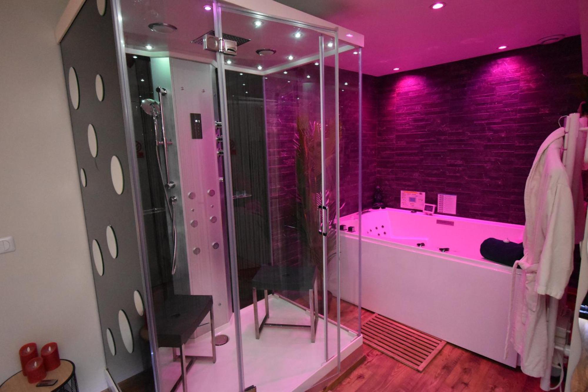 Spa Privatif Love Room, Le Hammam Et Bulles, Chez Nuits Chartraines Chartres Dış mekan fotoğraf